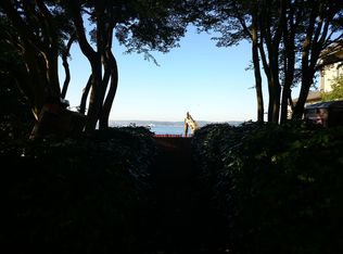 403 W Prospect St, Seattle, WA 98119