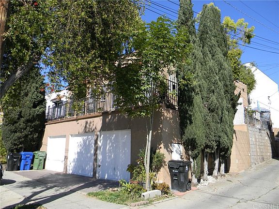 3rd image of 2921 Bellevue Ave