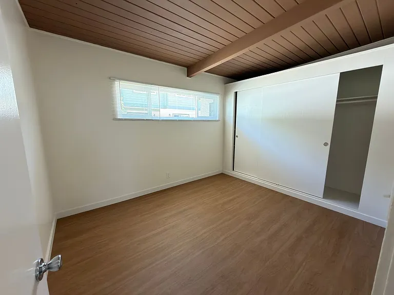 2225 Pacific Ave — Photo 6