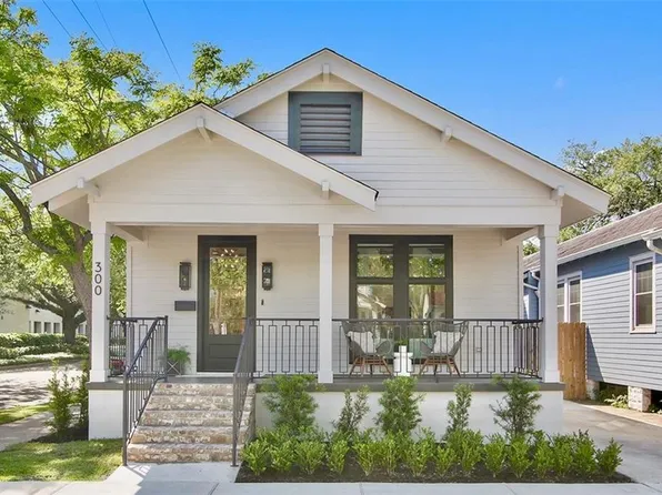 300 Henry Clay Ave, New Orleans, LA 70118