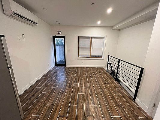 1st image of 44 W 128th St #1B