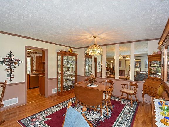 5th image of 1948 Harbour Oaks Dr