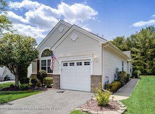 11 Gabriella Cir, Manchester, NJ 08759