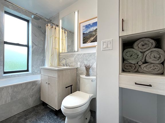 5th image of 24-39 38th St #D10