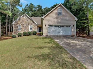 2860 Emerald Springs Dr, Lawrenceville, GA 30045