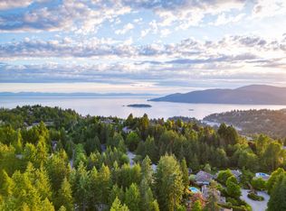 4665 Woodridge Pl #3, West Vancouver, BC