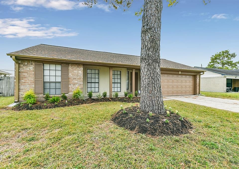 1st image of 13315 Paigetree Ln