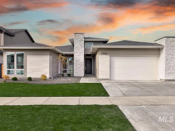 21931 Paint Ave, Star, ID 83669