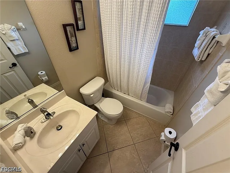 3005 SW 8th Pl — Photo 14