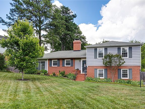 4th image of 7506 Greengate Dr