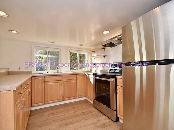5th image of 519 North St APT 4
