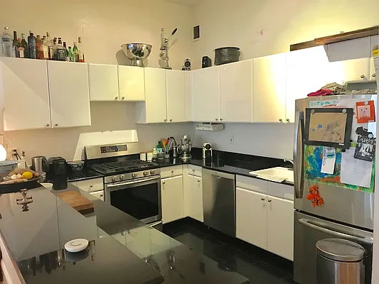 Rented by United American Land | media 21