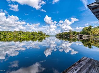 439 Cove Dr, Satsuma, FL 32189