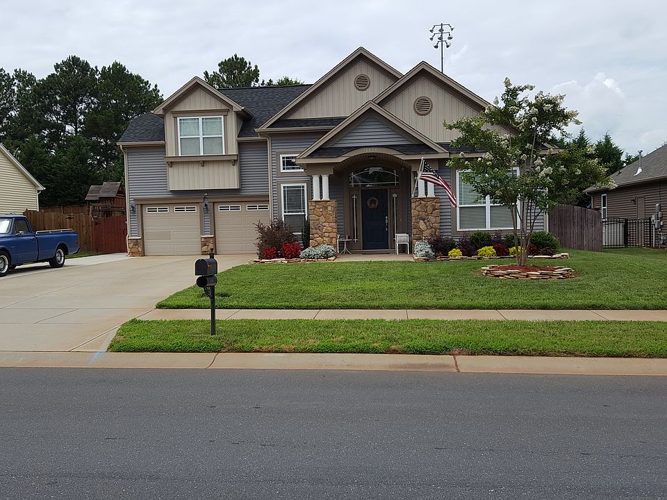 1st image of 1116 McKee Farm Ln