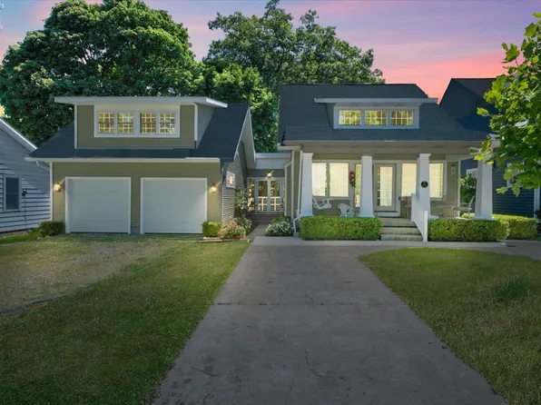 343 Peach Ave, Lakeside Marblehead, OH 43440