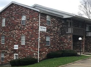 700 Trabar Dr #34, Saint Clairsville, OH 43950