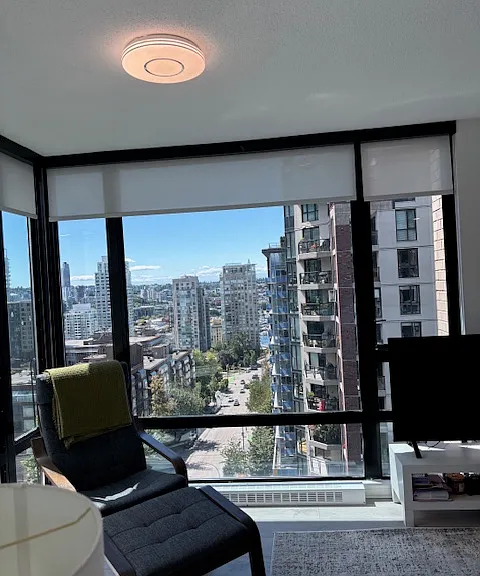 1003 Burnaby St #1404 — Photo 16
