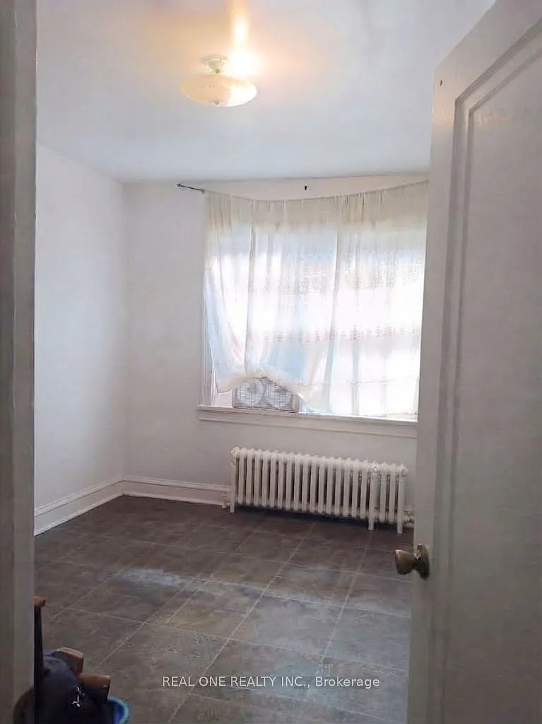 2 bed, $1,500 — Photo 4