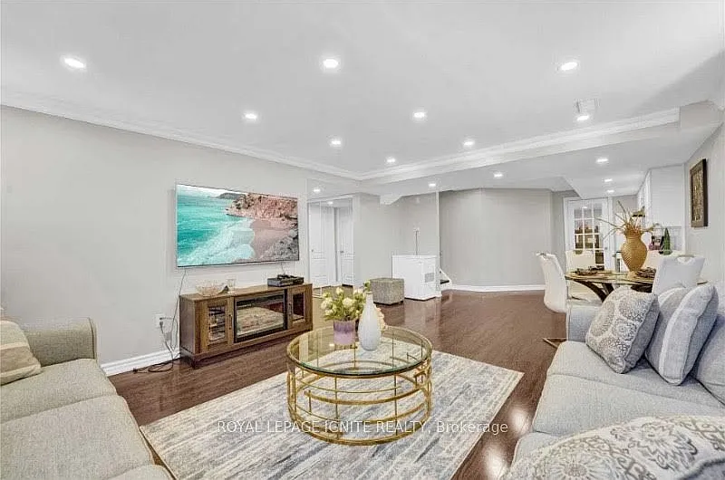 2 bed, $1,800 — Photo 1