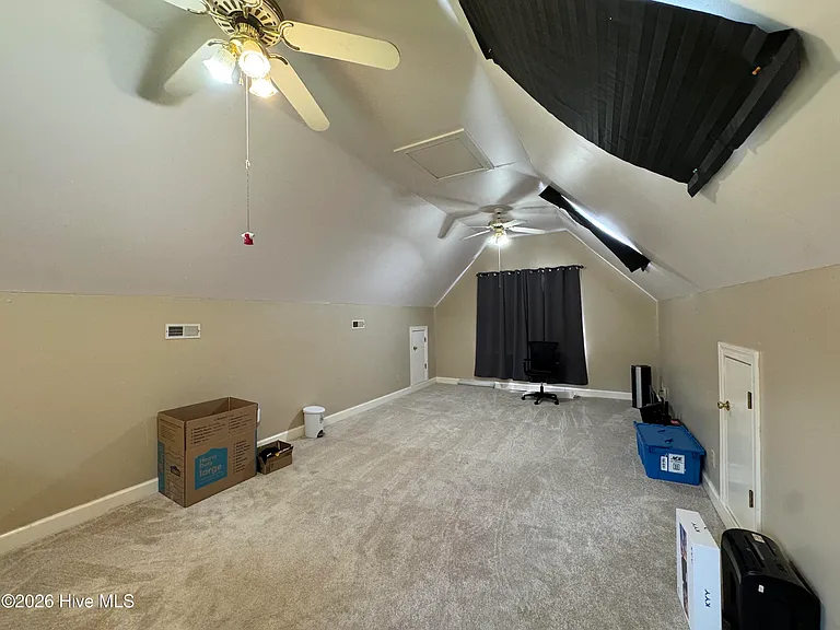 2906 Brentwood Dr N — Photo 20