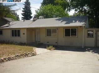 260 Valle Vista Dr, Danville, CA 94526