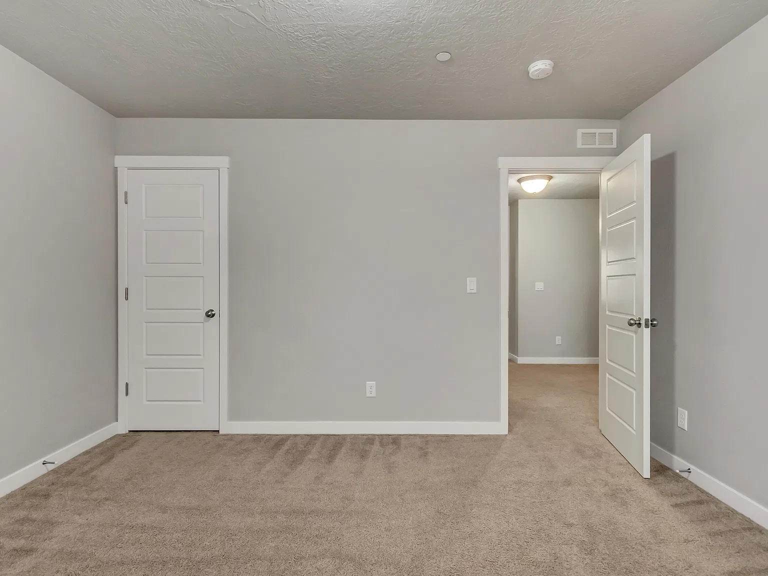 1132 West Clark Lane, Farmington, UT 84025 - 1132 — Photo 4