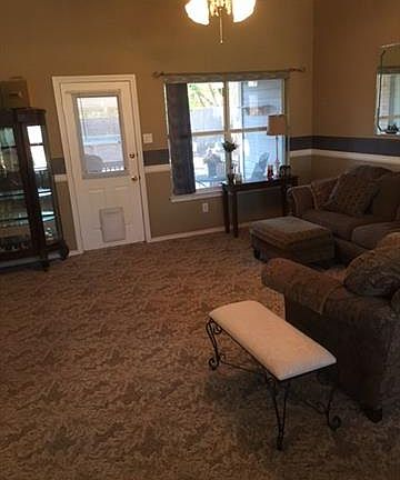 5th image of 1085 Westgrove Dr