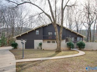 7909 Tea Garden Rd SE, Huntsville, AL 35802