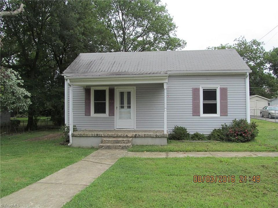 1st image of 1402 Fairview St