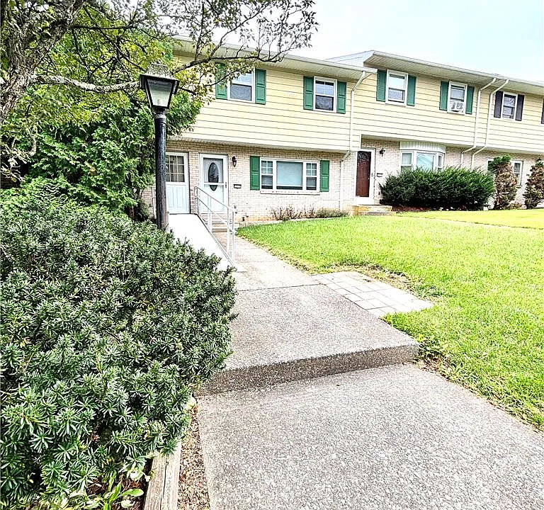 6210 Glen Ct