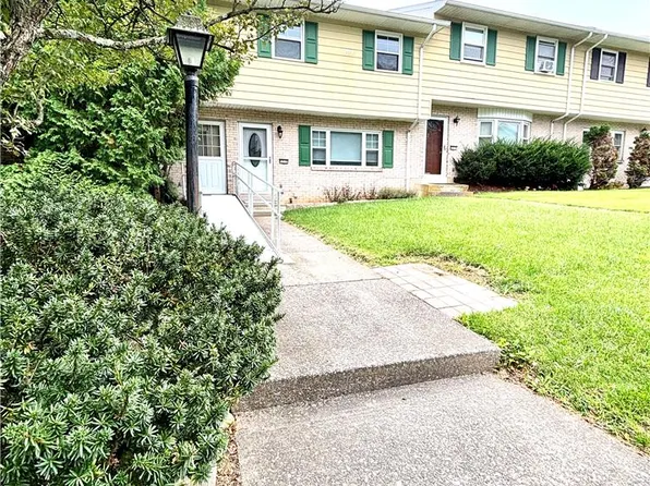 6210 Glen Ct, Germansville, PA 18053