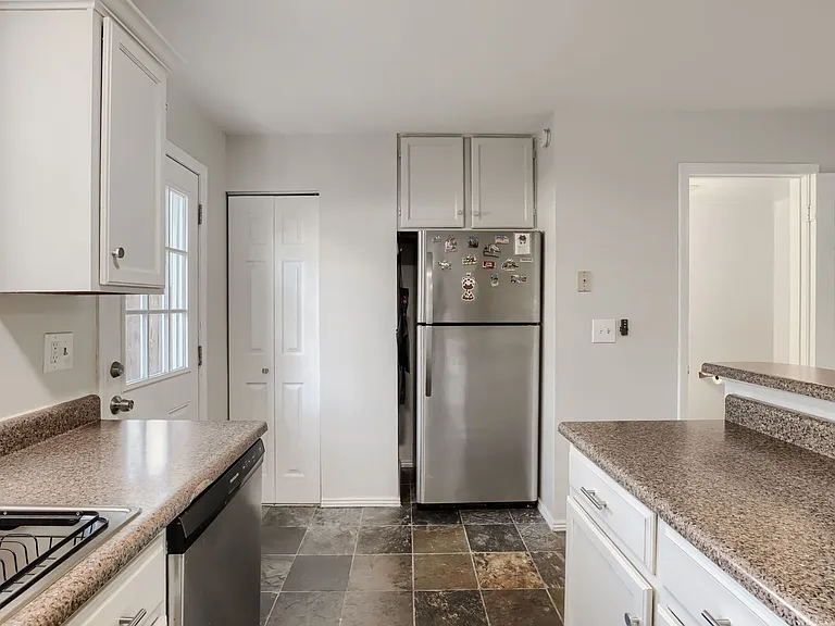 4606 S Dillon Ct #D — Photo 8