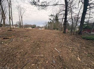 Jennifer Dr, Dover, OH 44622