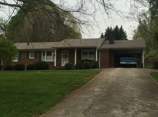 4706 Cale Ct, Walkertown, NC 27051