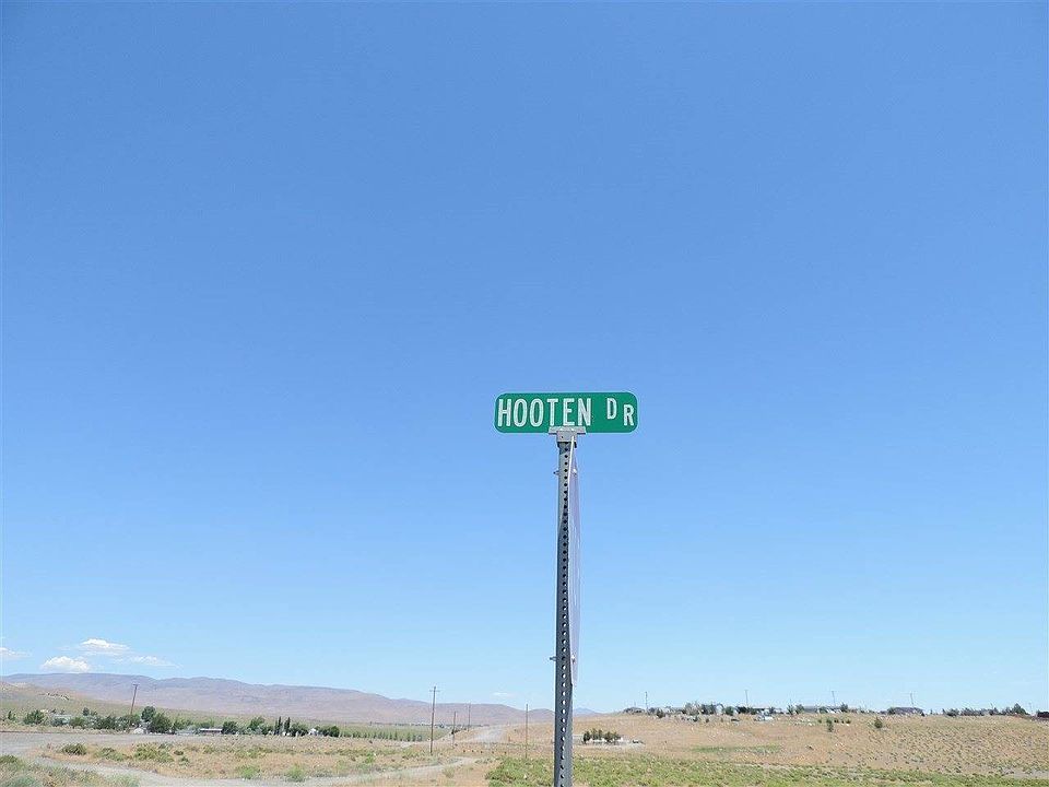 1st image of 1390 Hooten Dr