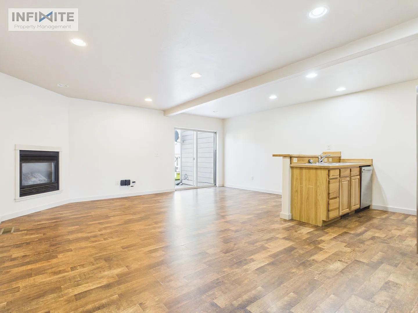 935 Forestglen Drive, Unit C3 — Photo 4
