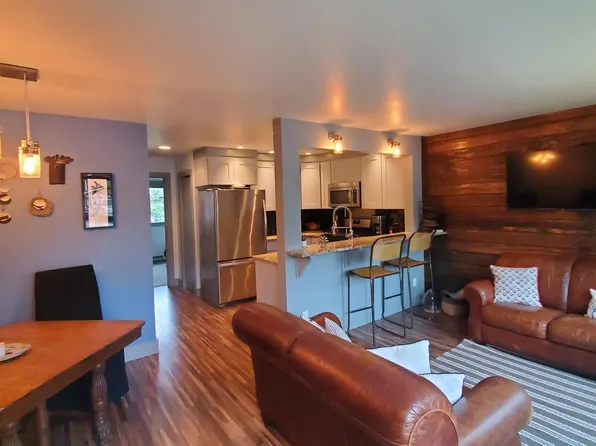 3479 Landings St APT 6, Homer, AK 99603