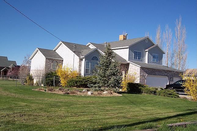 Large home on horse property