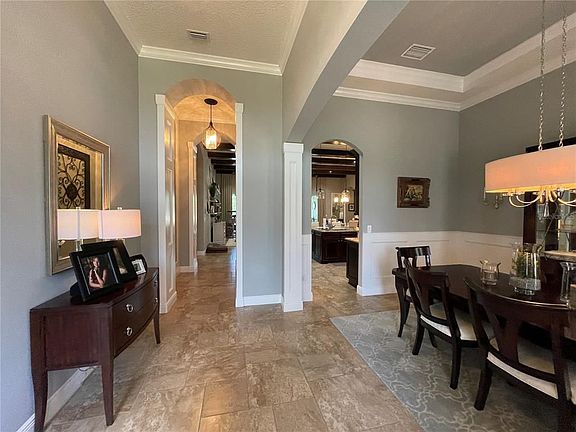 5th image of 32435 Silvercreek Way