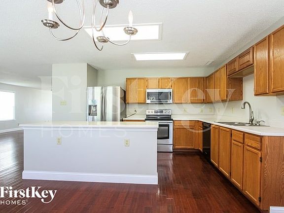 5th image of 6632 Sonesta Dr