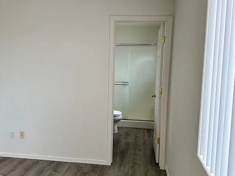 1514 Pebble Dr — Photo 21