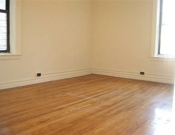 1st image of 500 Ovington Ave