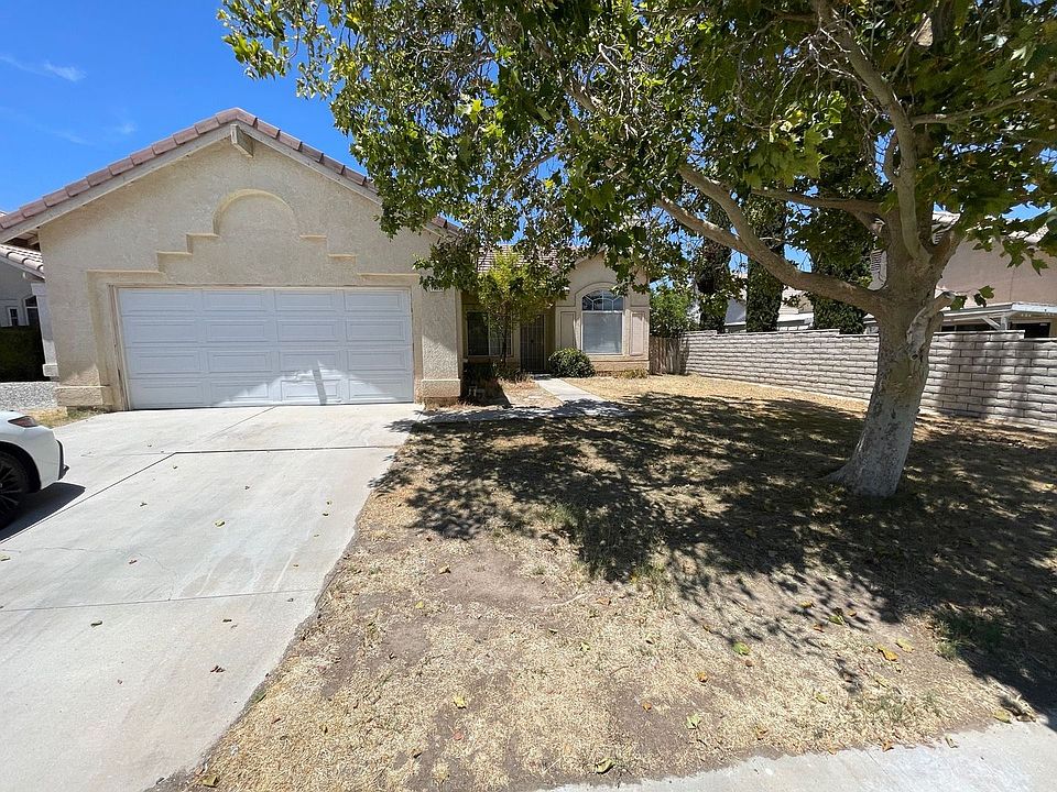 1st image of 14992 Brown Ln