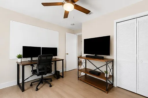 30 Aubrey St #2 — Photo 9