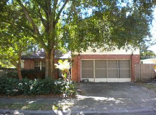 1237 Rosewood St, Largo, FL 33770