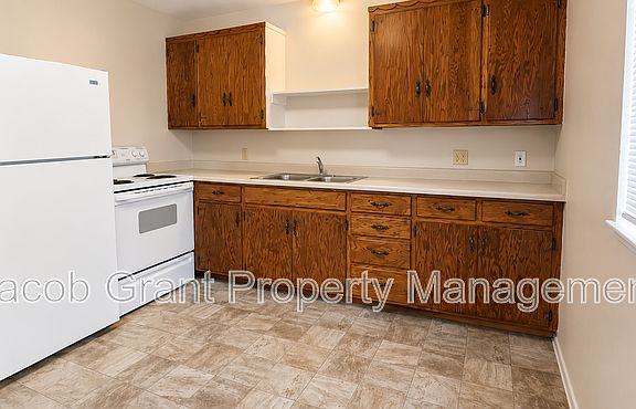 5th image of 298 W 17th St #288