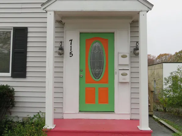 715 Main St #2, South Weymouth, MA 02190