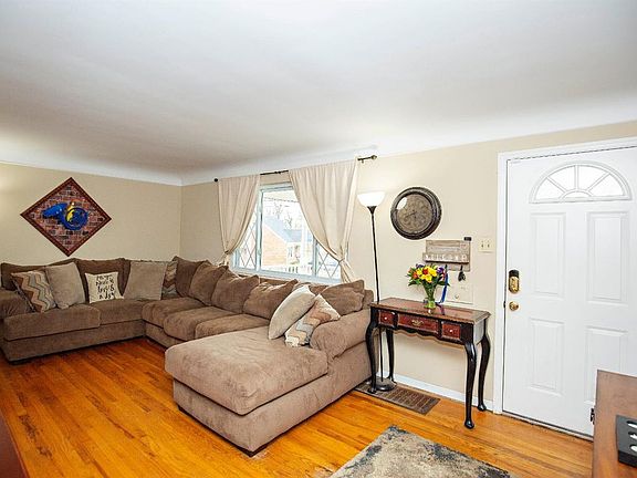 2nd image of 3536 Jimmar Ct