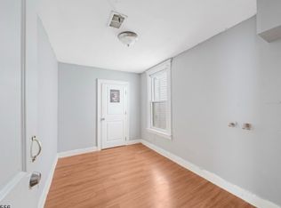 26 Florida St #1, Elizabethport, NJ 07206