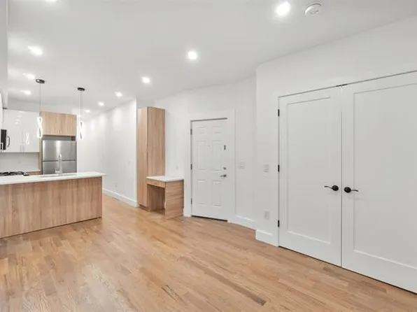 232 Van Horne Street image 2 of 20